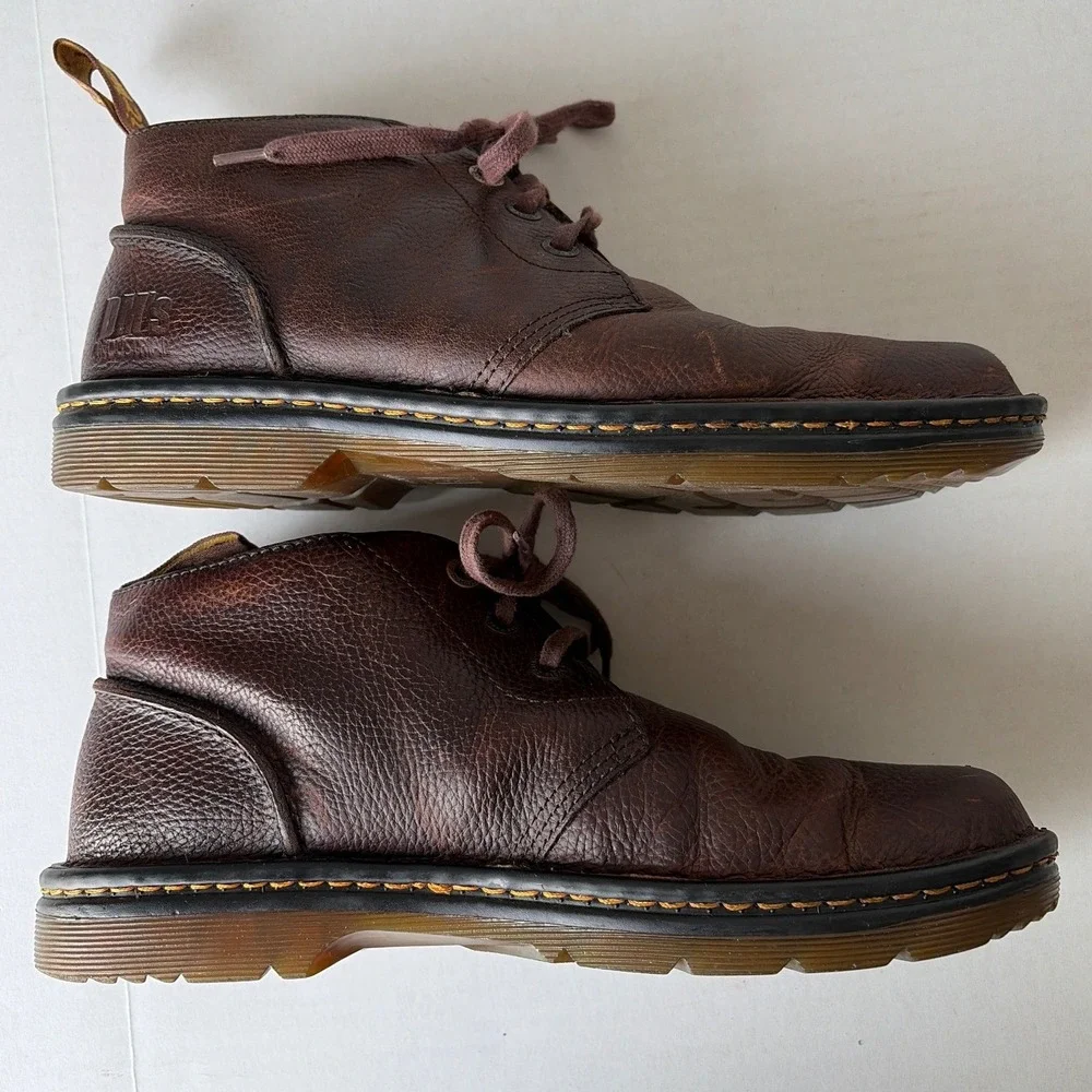 Dr. Martens Sussex Mens Brown Leather Chukka Boots Slip Resistant AW004 Size 11